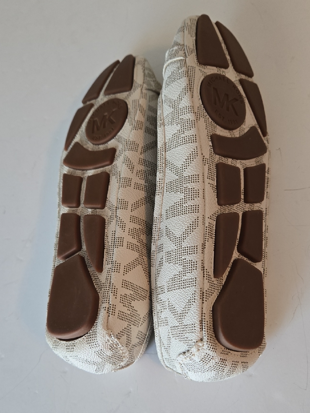 Michael Kors Flats Cream And Beige Size 10 - Picture 7 of 10